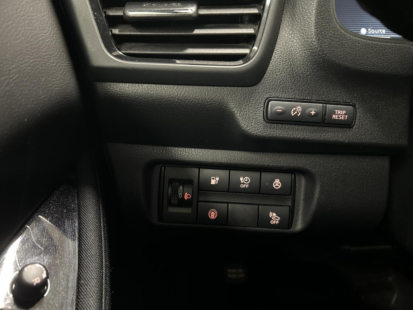 NISSAN Leaf 2021