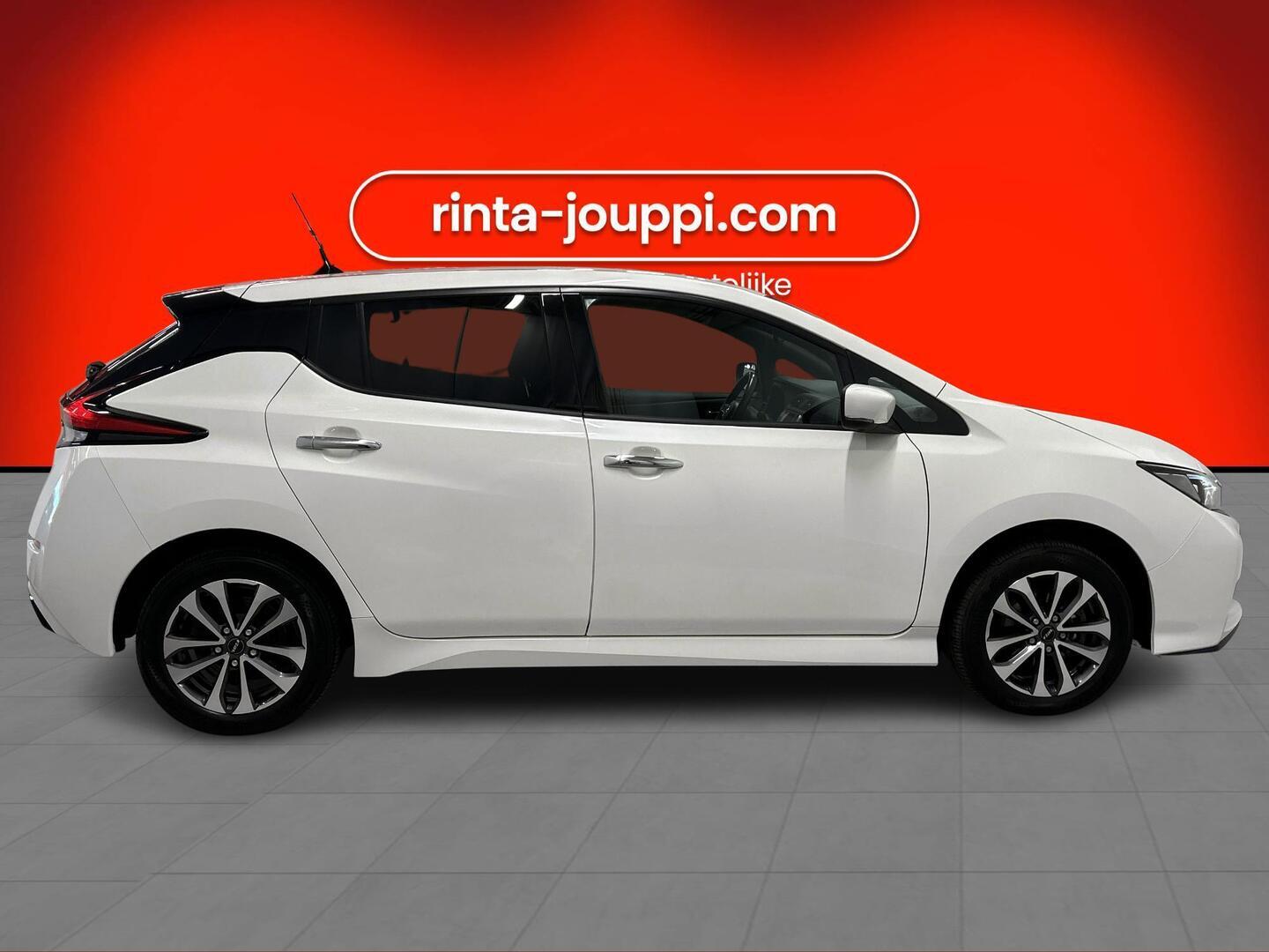 NISSAN Leaf 2021