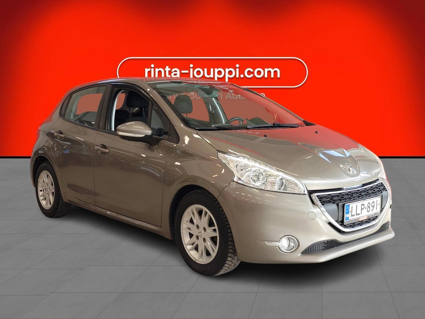 PEUGEOT 208 2013