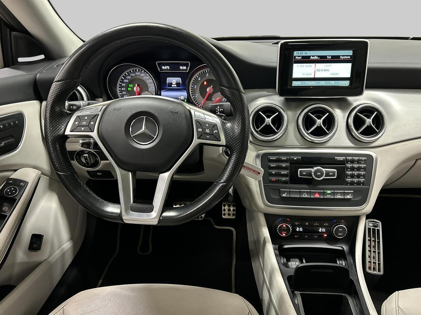 MERCEDES-BENZ CLA 2014