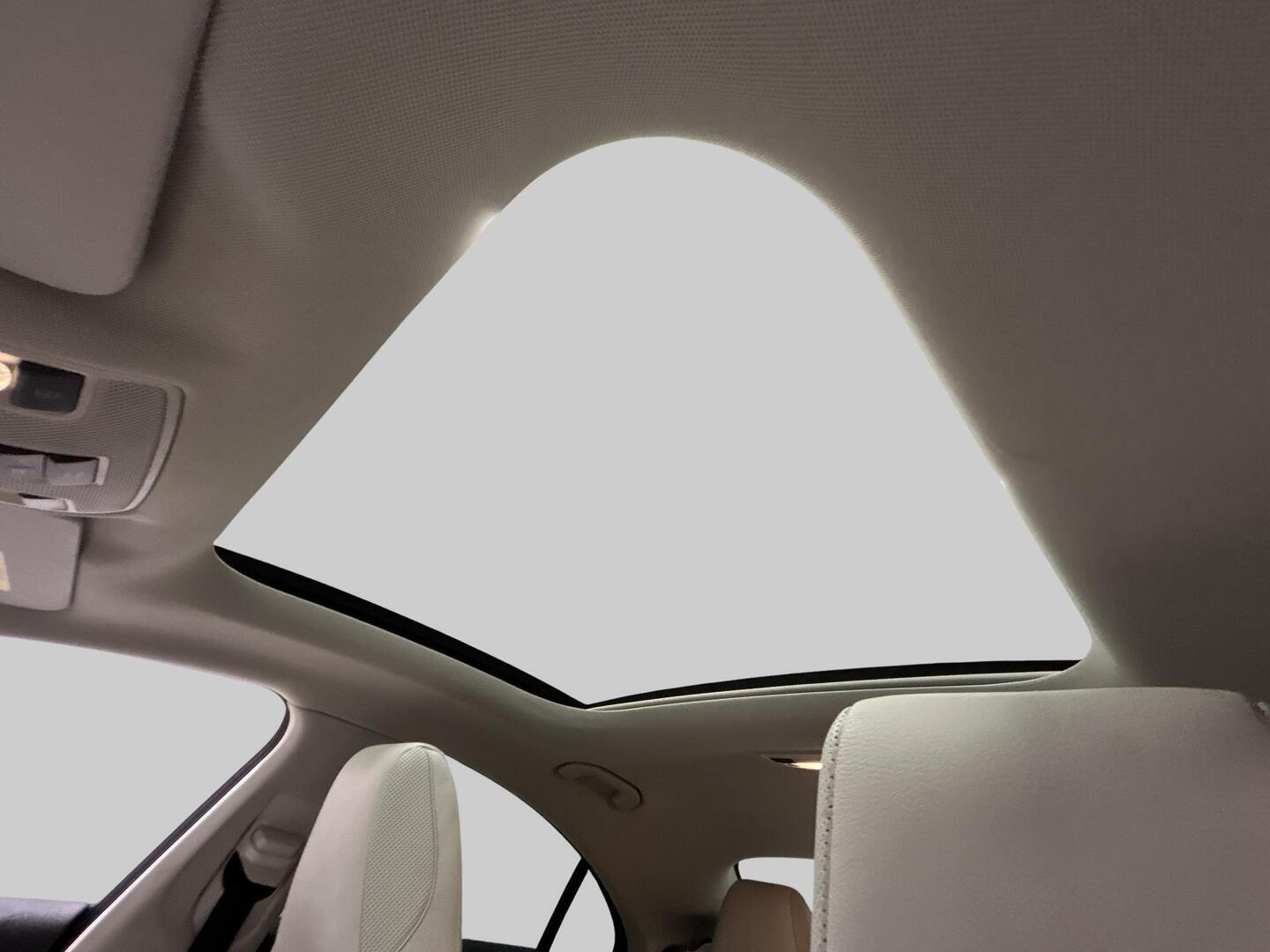 MERCEDES-BENZ CLA 2014