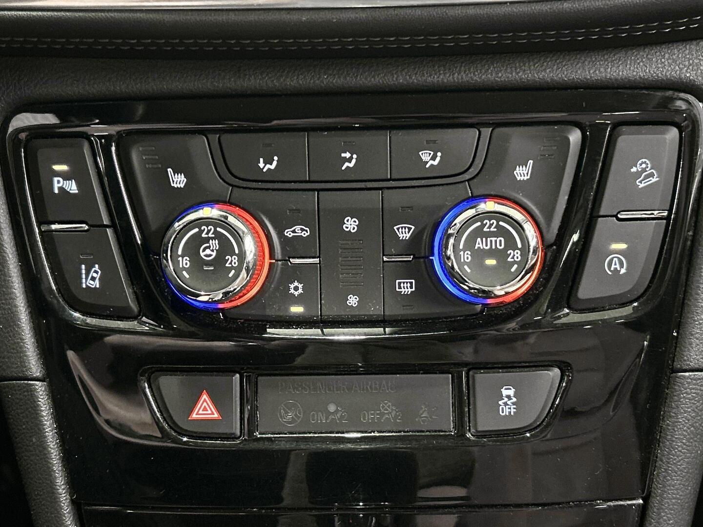OPEL Mokka 2017