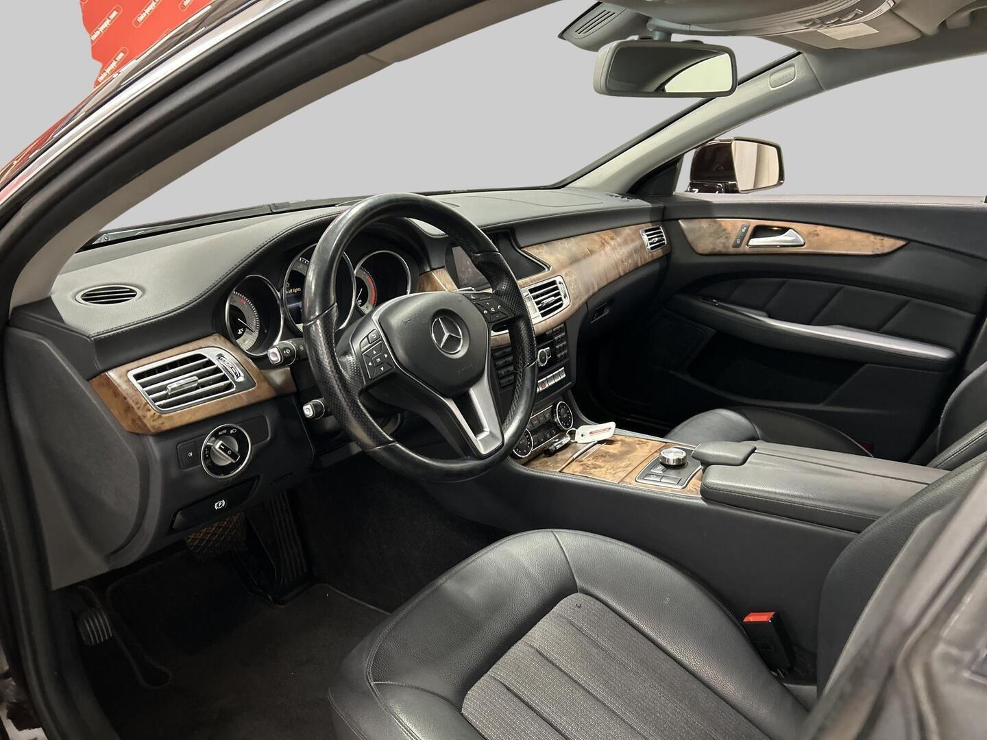 MERCEDES-BENZ CLS 2012