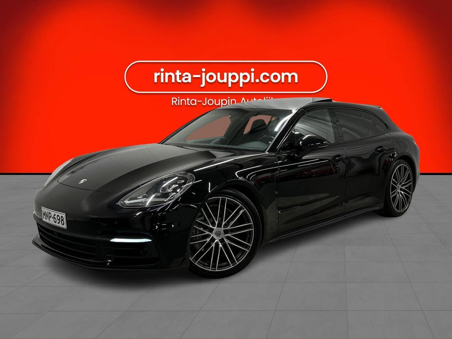 PORSCHE Panamera 2018