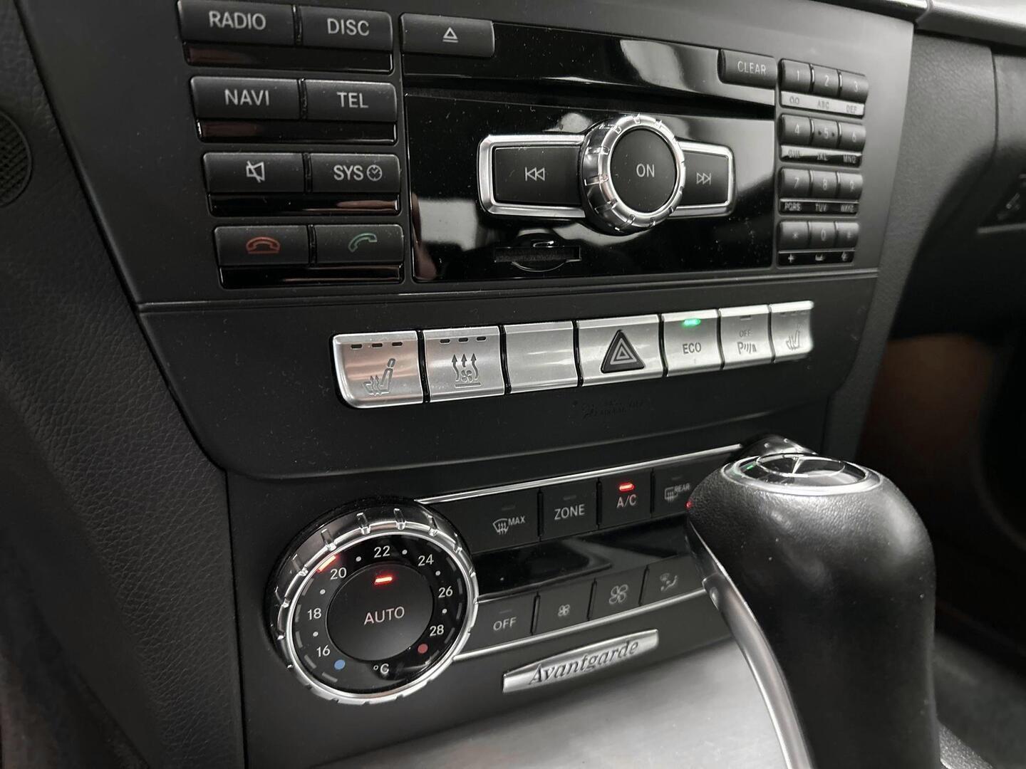 MERCEDES-BENZ C 2012