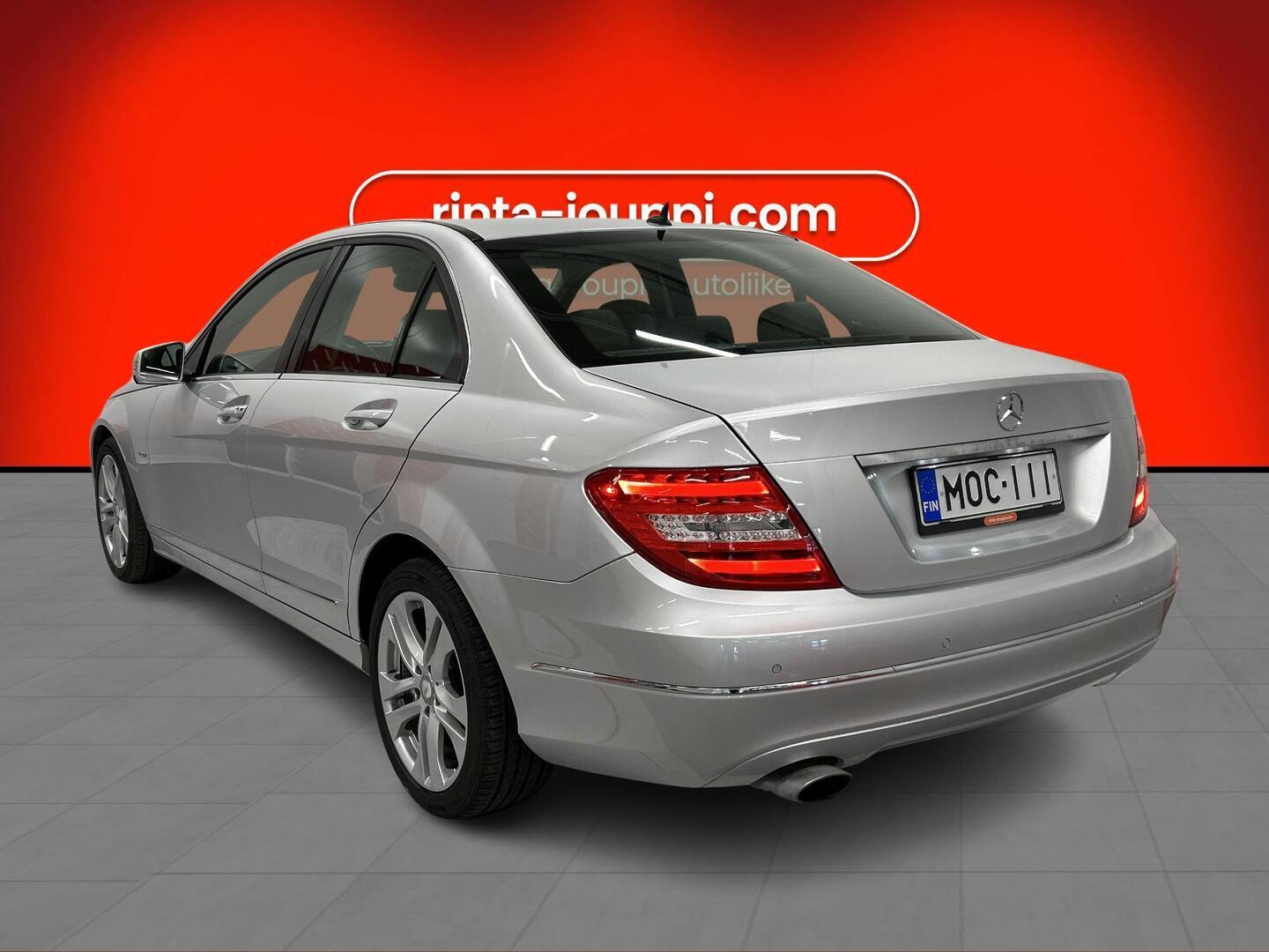 MERCEDES-BENZ C 2012