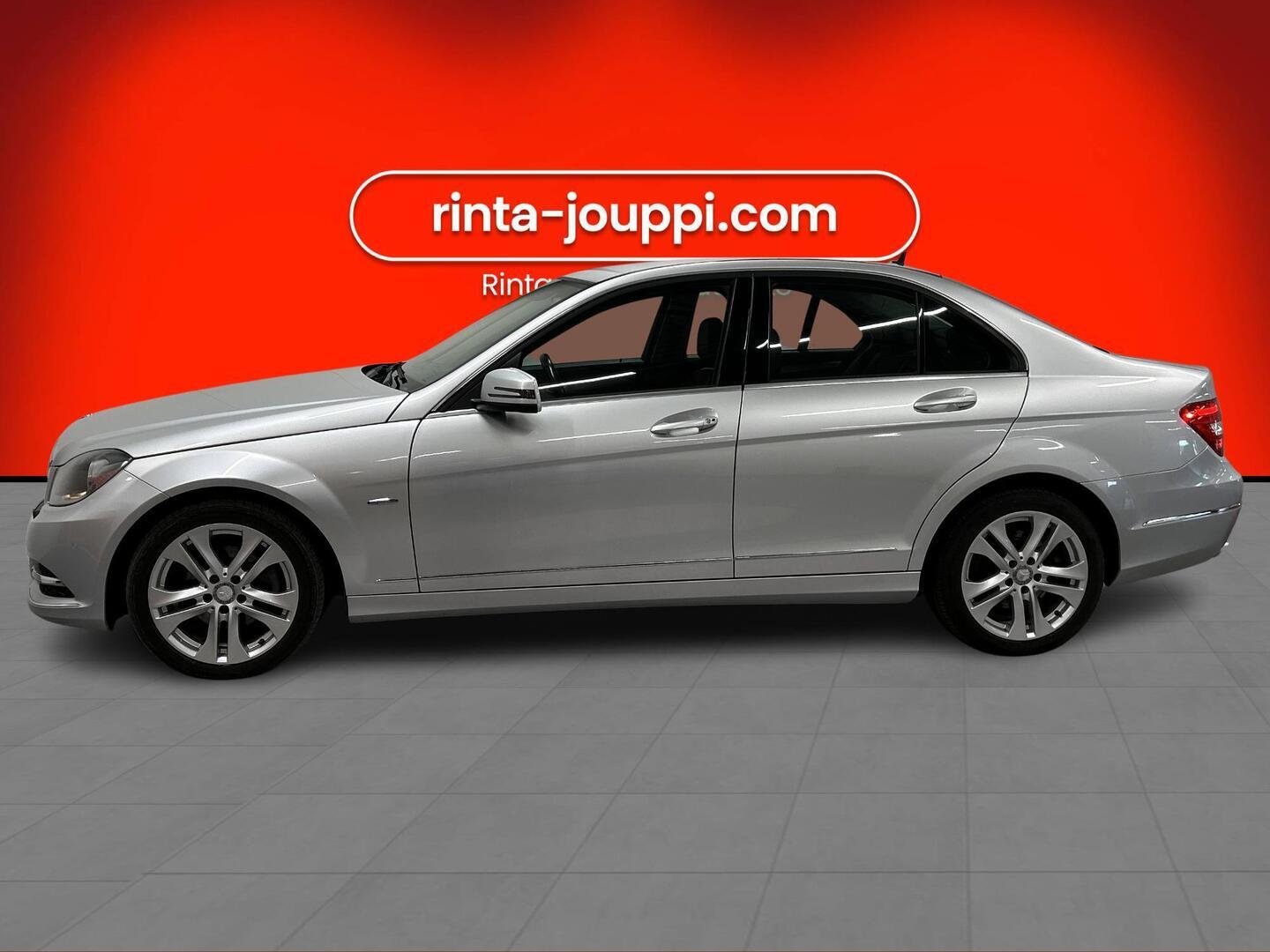 MERCEDES-BENZ C 2012