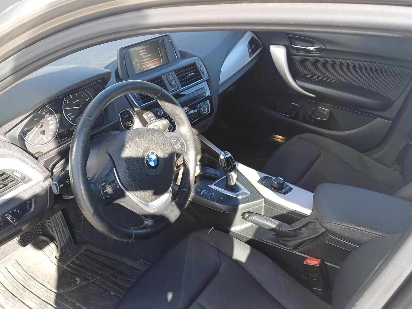 BMW 118 2016