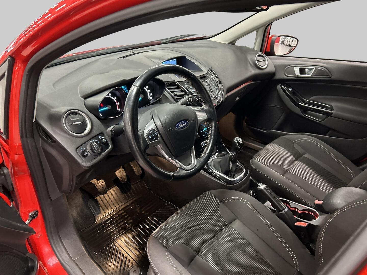 FORD Fiesta 2017