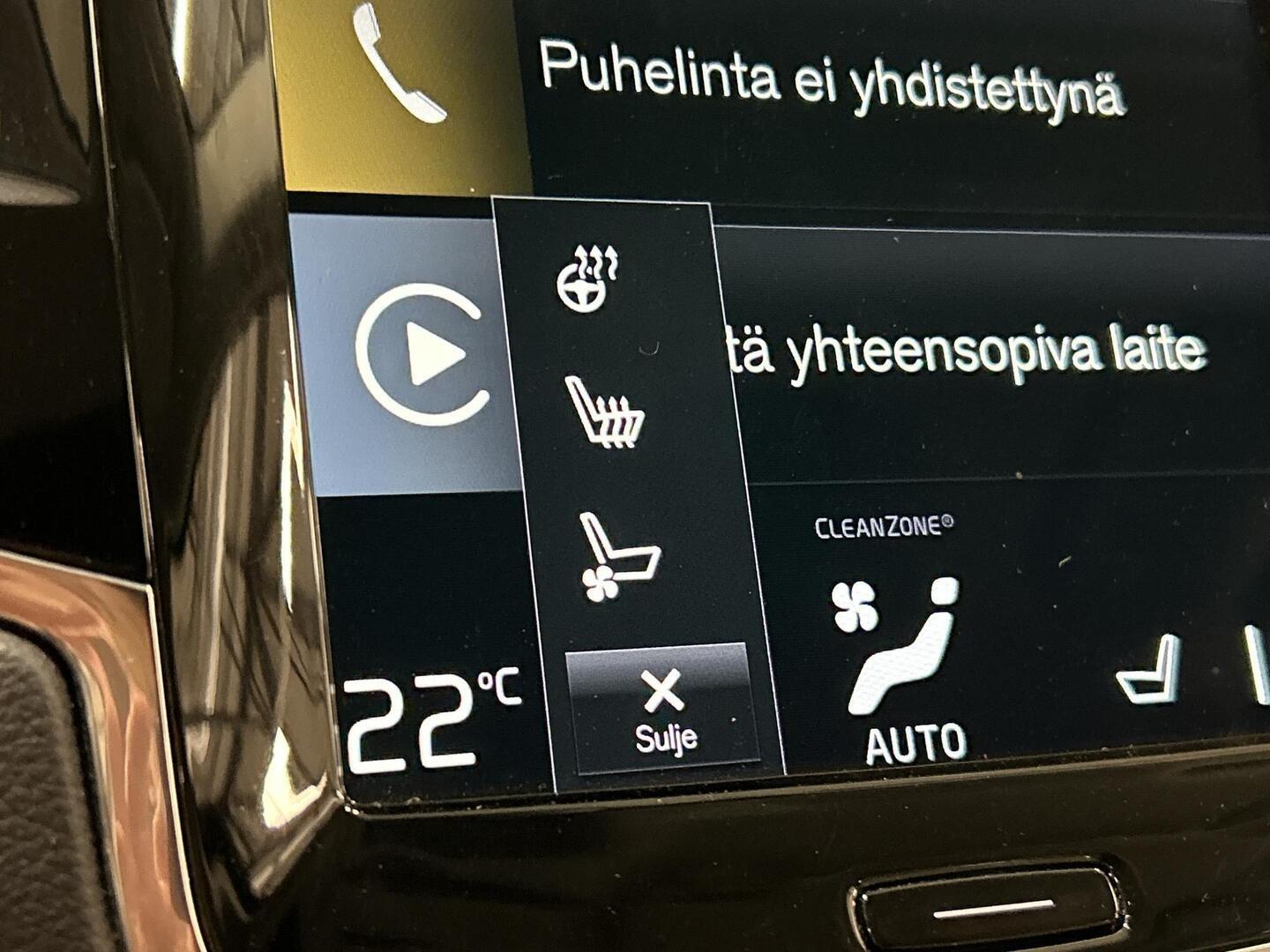 VOLVO XC90 2021