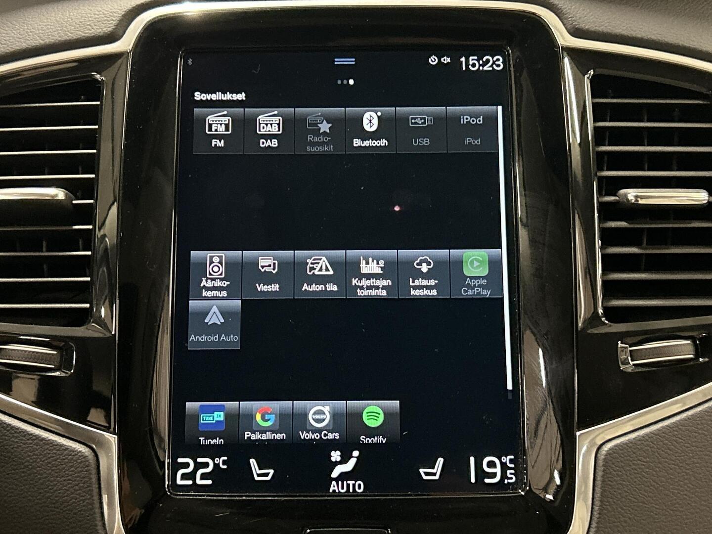 VOLVO XC90 2021