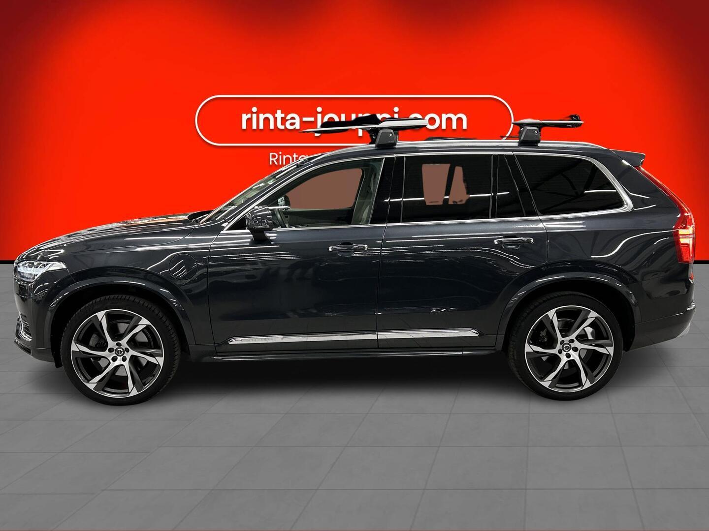 VOLVO XC90 2021