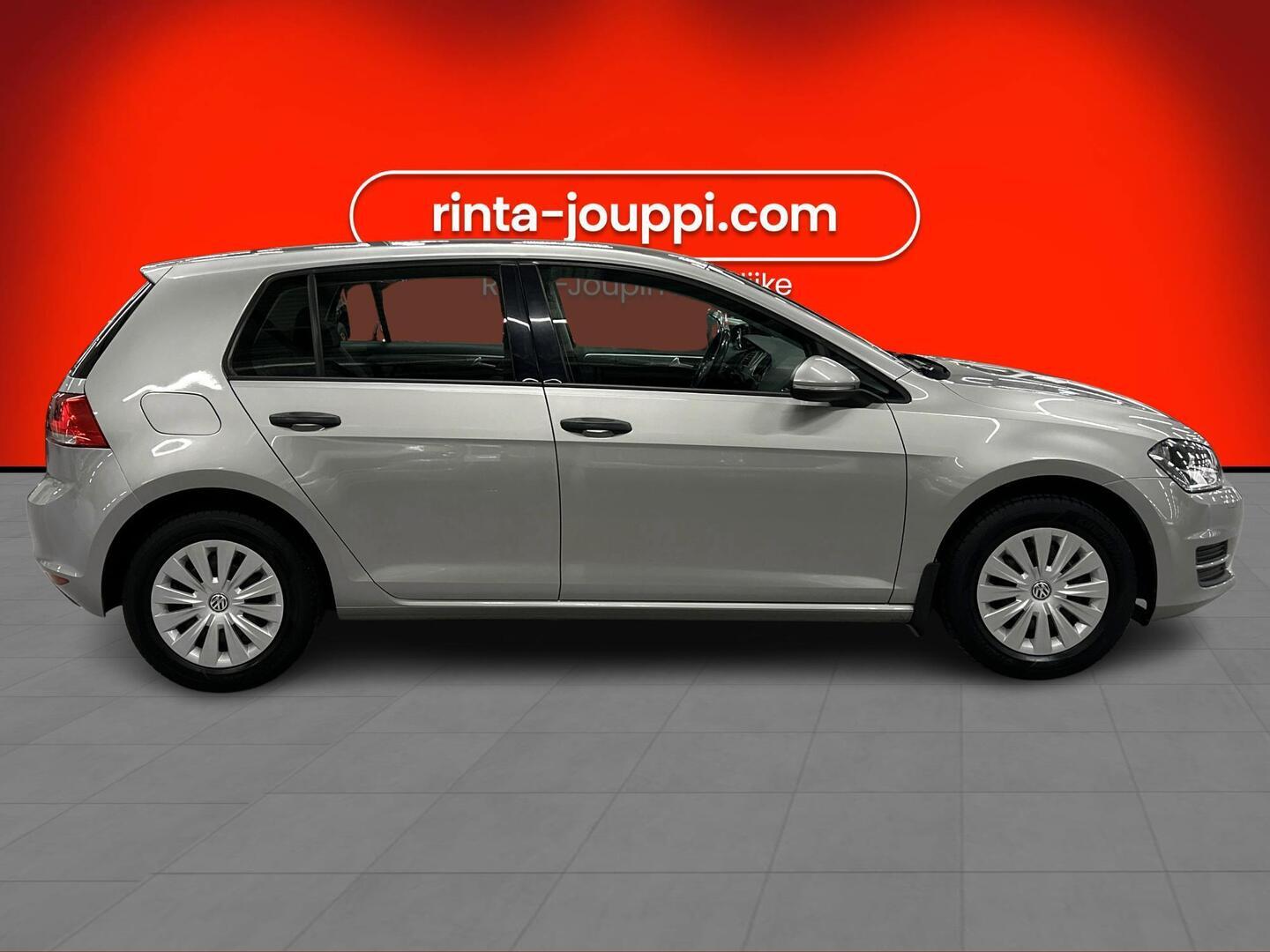 VOLKSWAGEN Golf 2017
