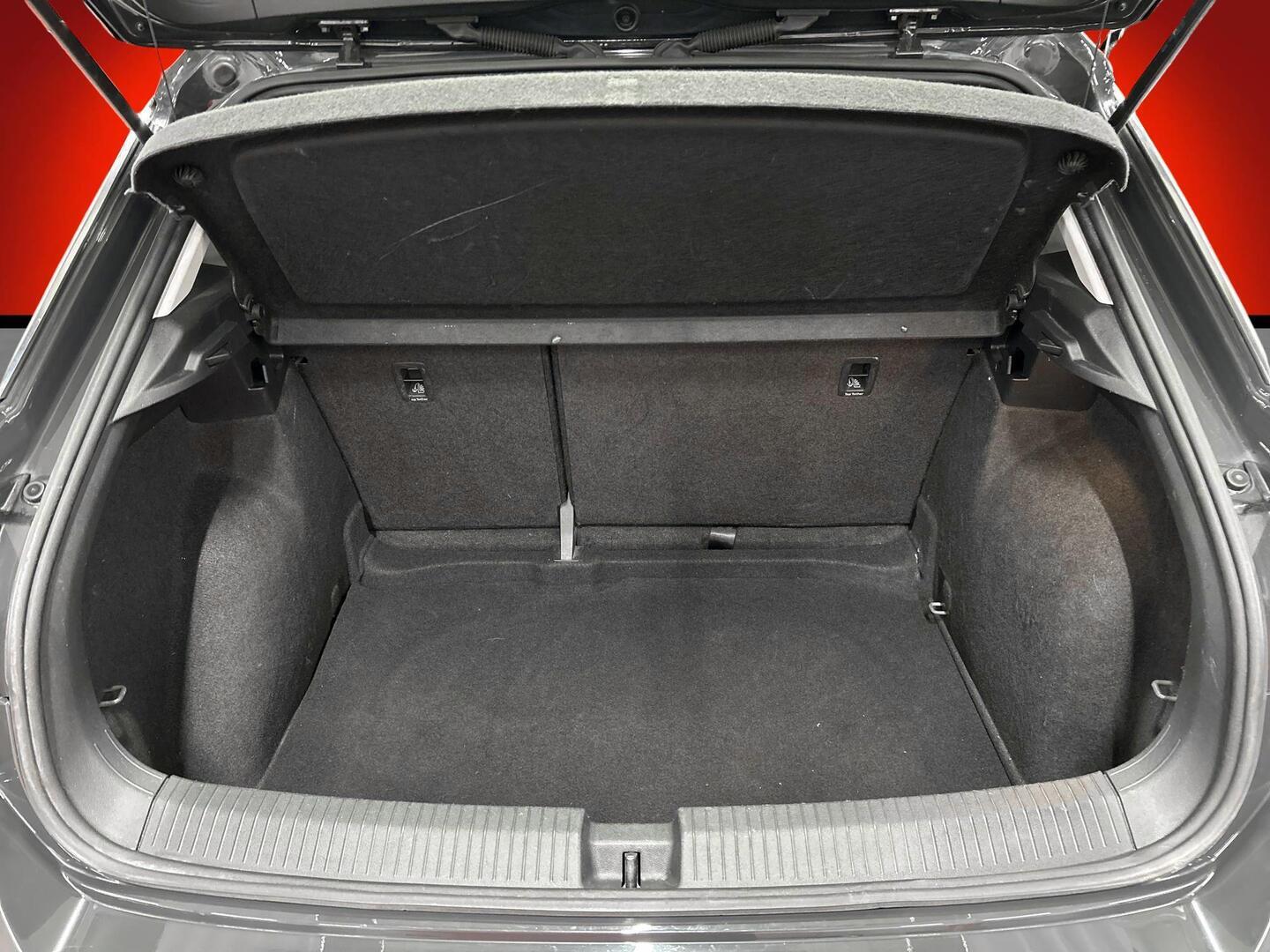 VOLKSWAGEN T-Roc 2018