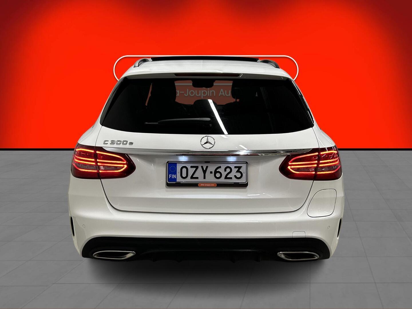 MERCEDES-BENZ C 2020