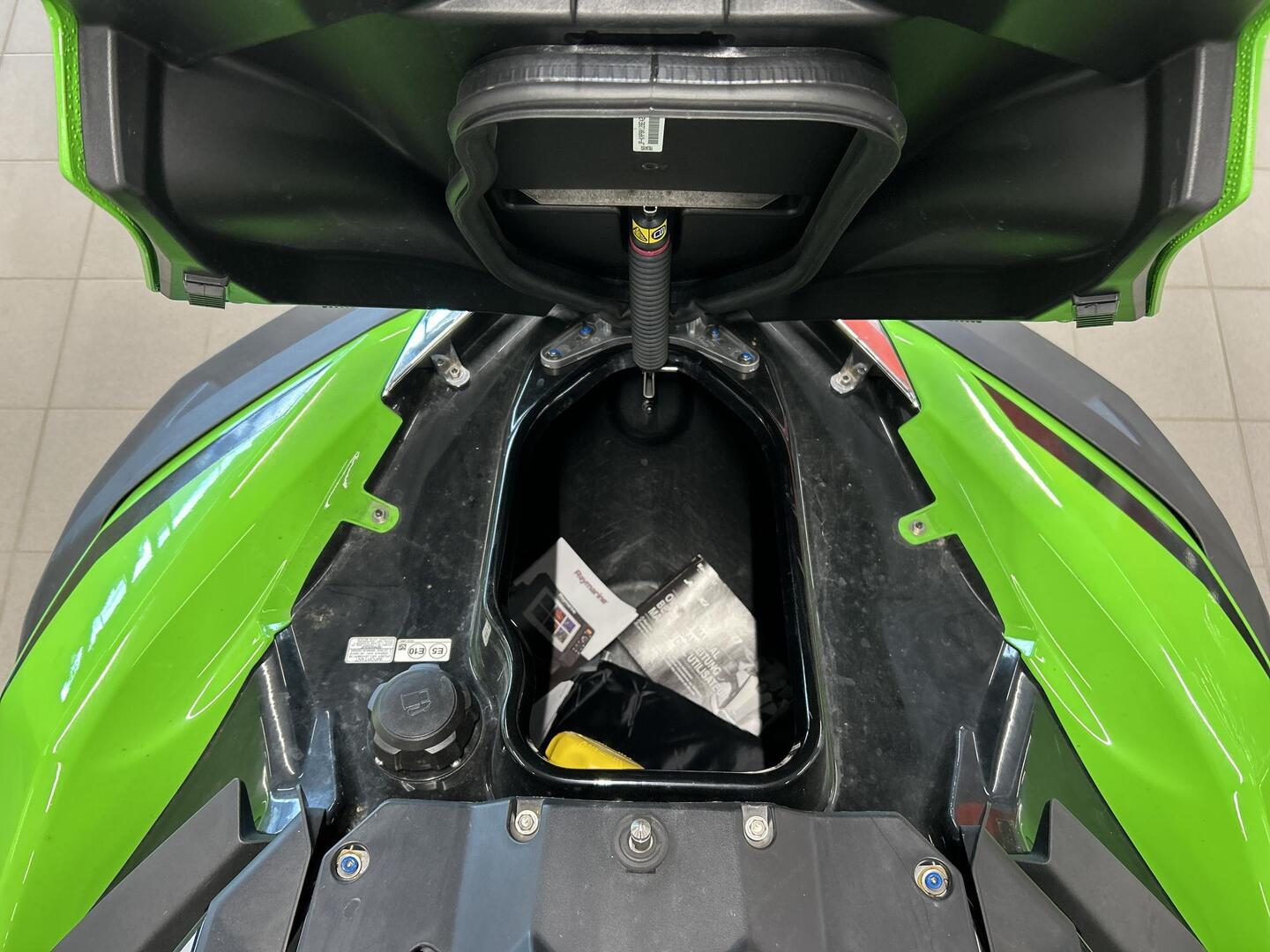 KAWASAKI Ultra 310LX-S 2025