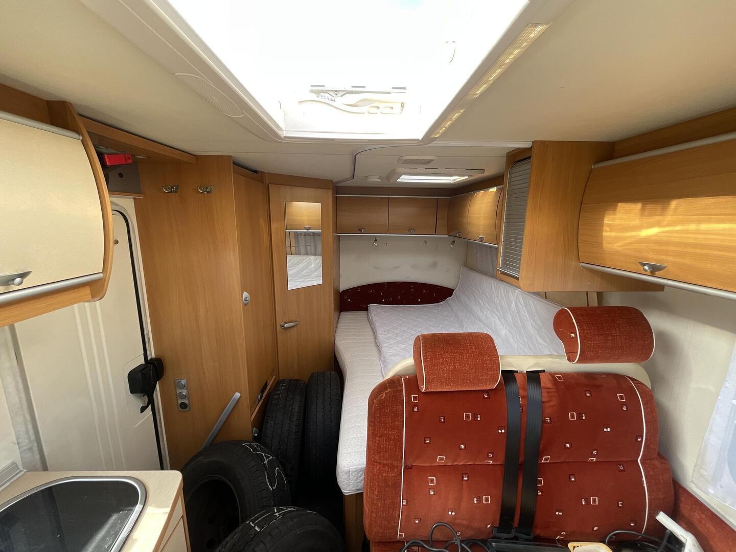 BÜRSTNER NEXXO T569 2009