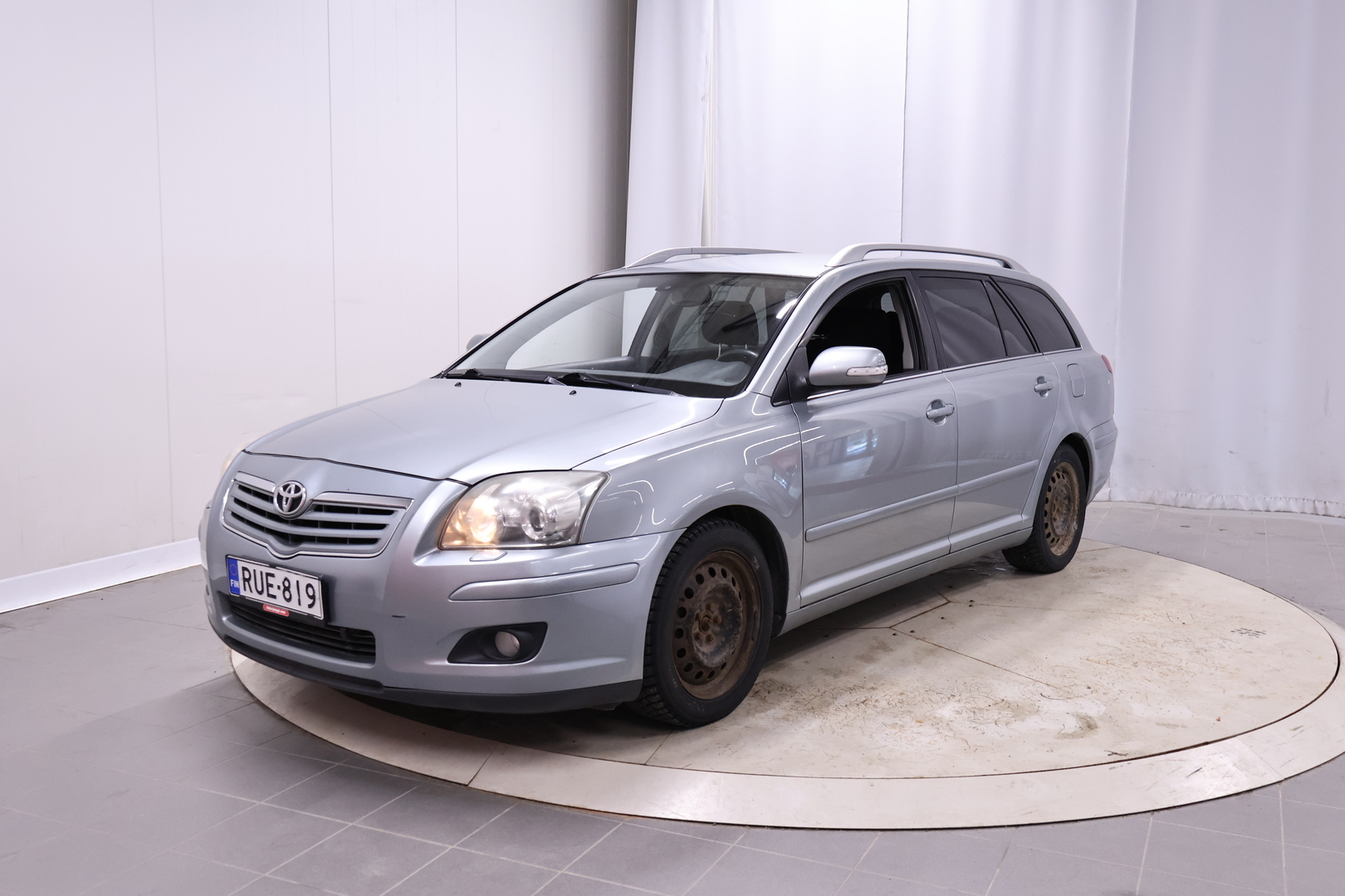 TOYOTA Avensis 2008