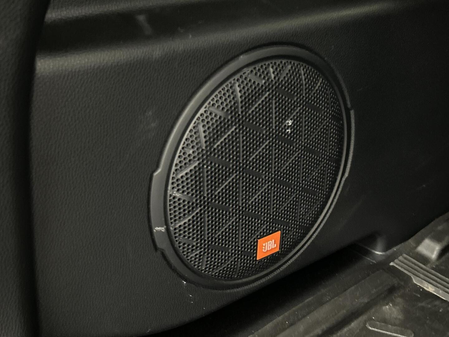 TOYOTA RAV4 PLUG-IN 2023