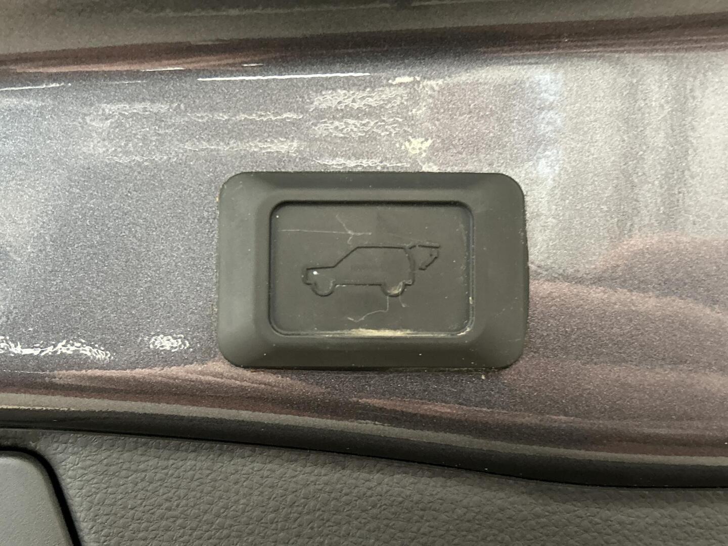 TOYOTA RAV4 PLUG-IN 2023