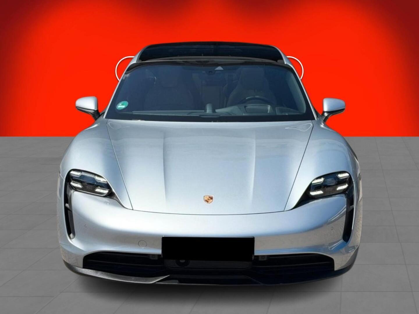 PORSCHE TAYCAN 2023