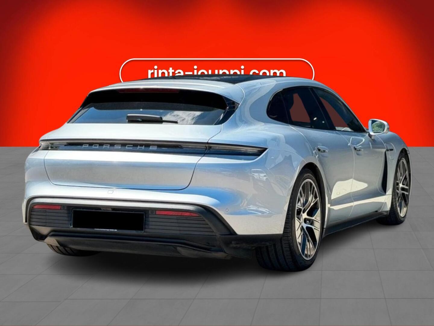 PORSCHE TAYCAN 2023