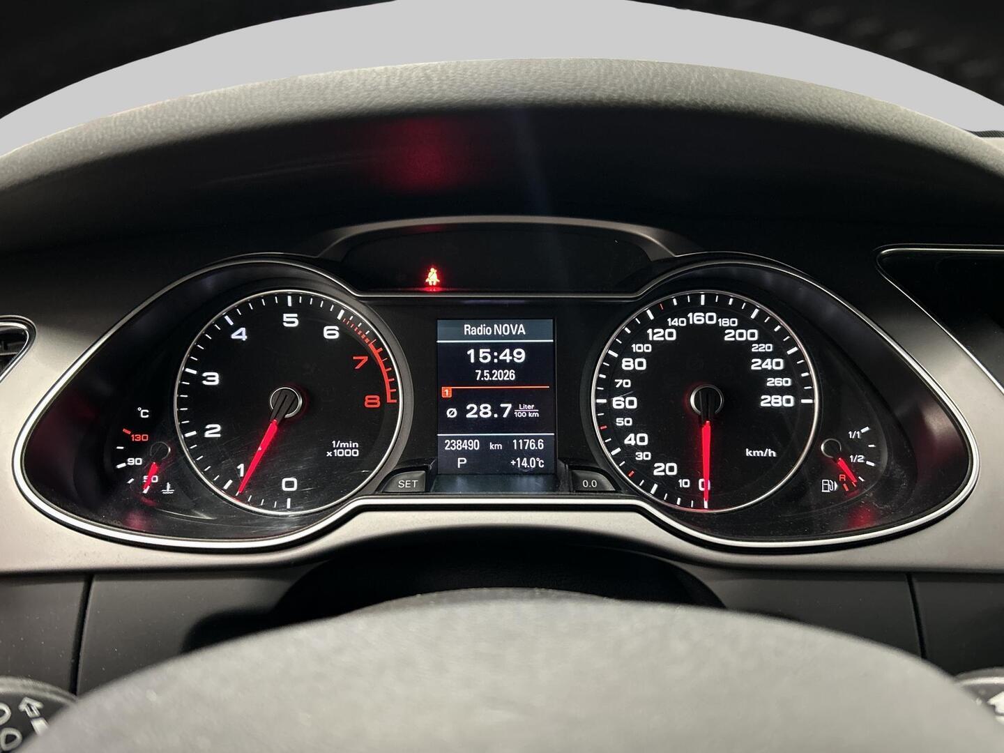 AUDI A4 2013