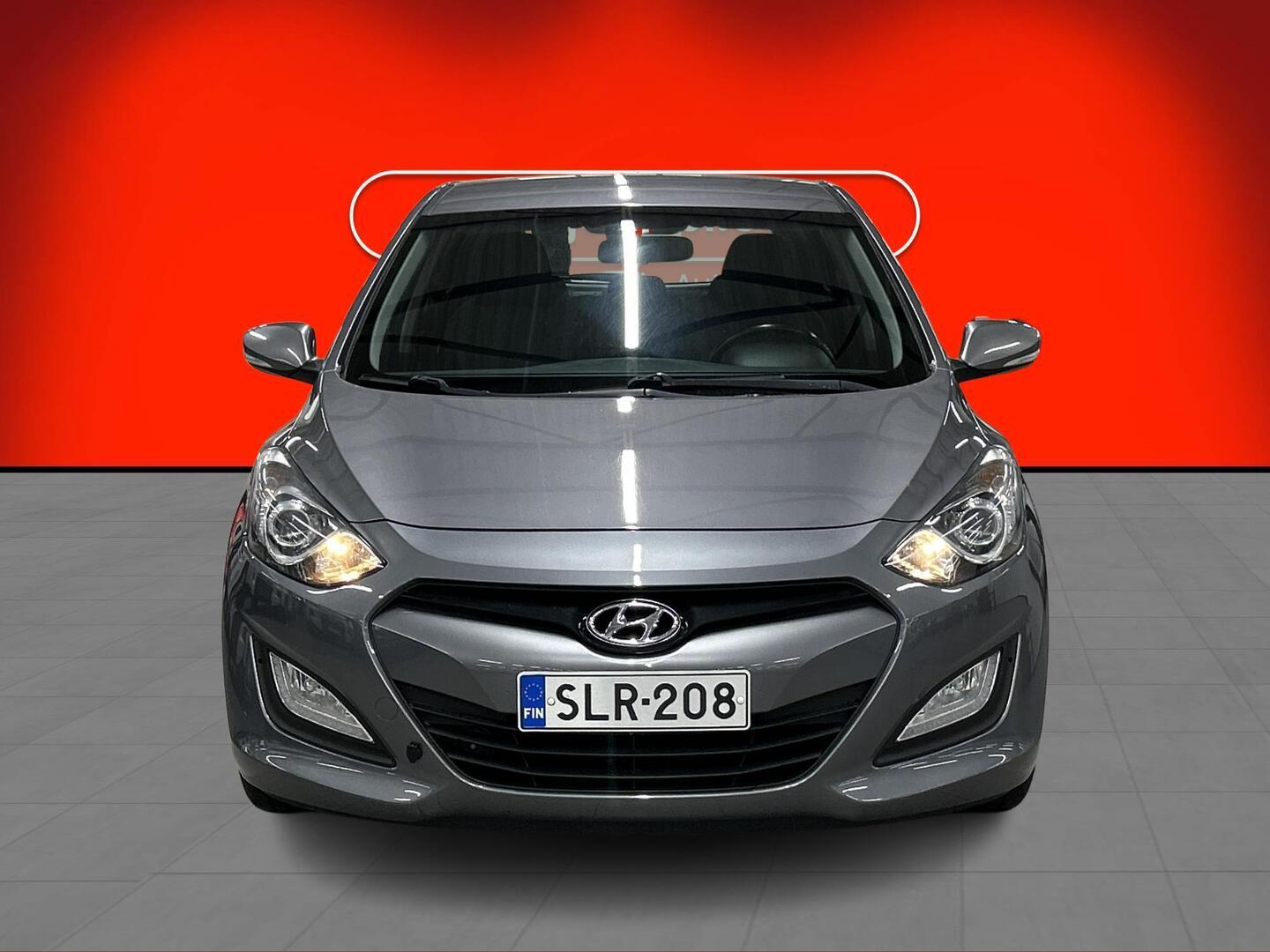 HYUNDAI i30 5d 2014