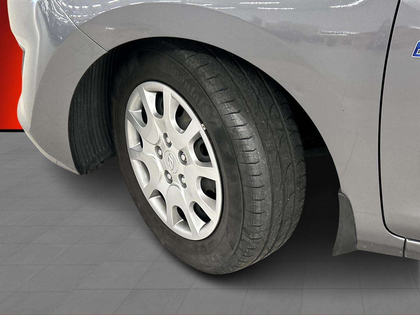 HYUNDAI i30 5d 2014