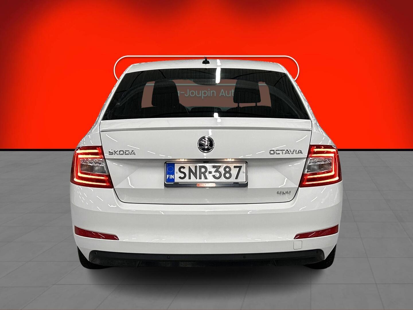 SKODA Octavia 2016