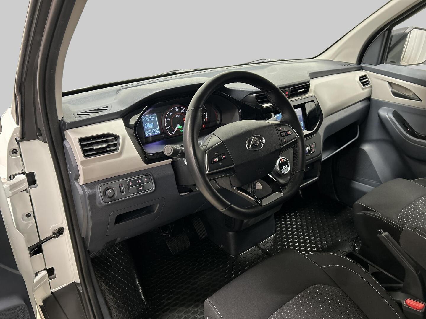 MAXUS e-Deliver 3 2023