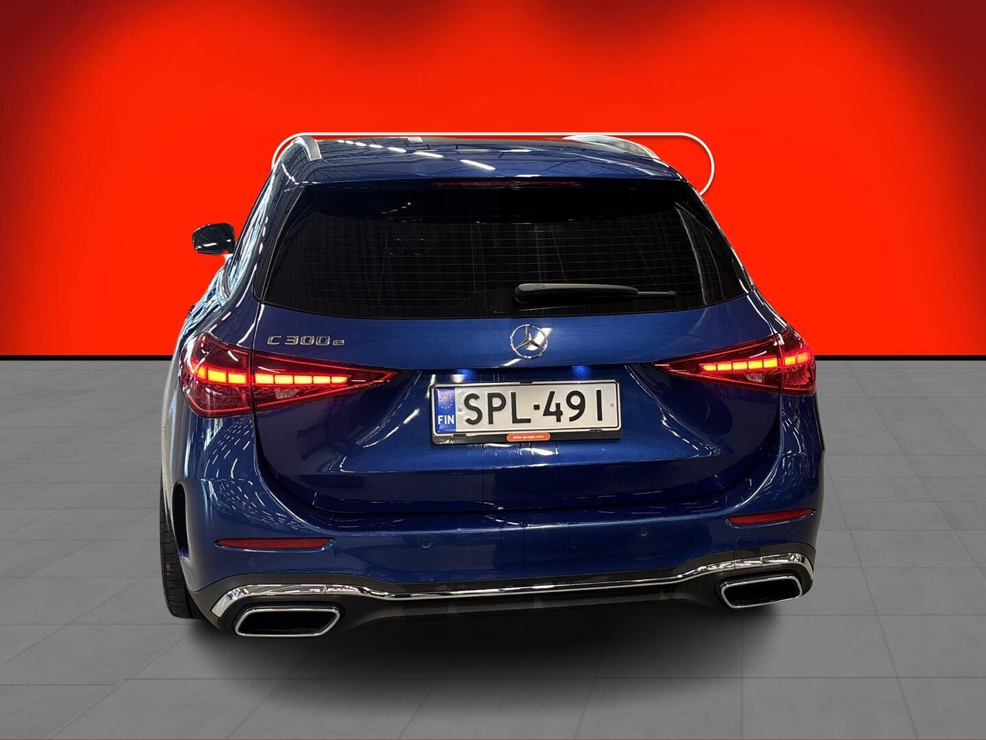 MERCEDES-BENZ C 2021