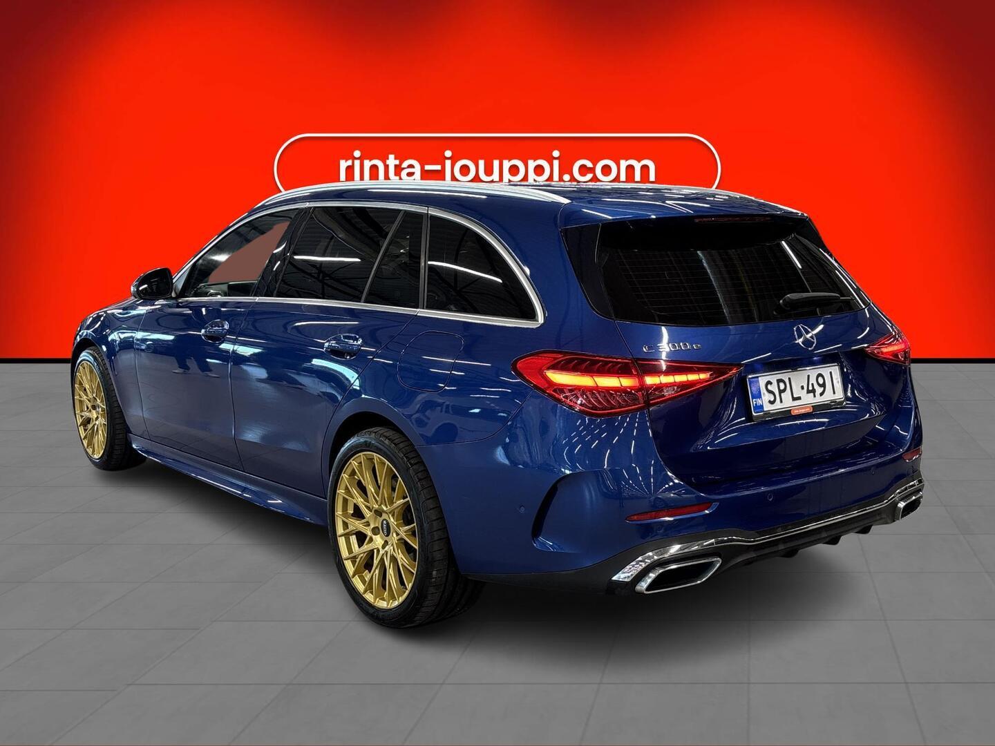 MERCEDES-BENZ C 2021