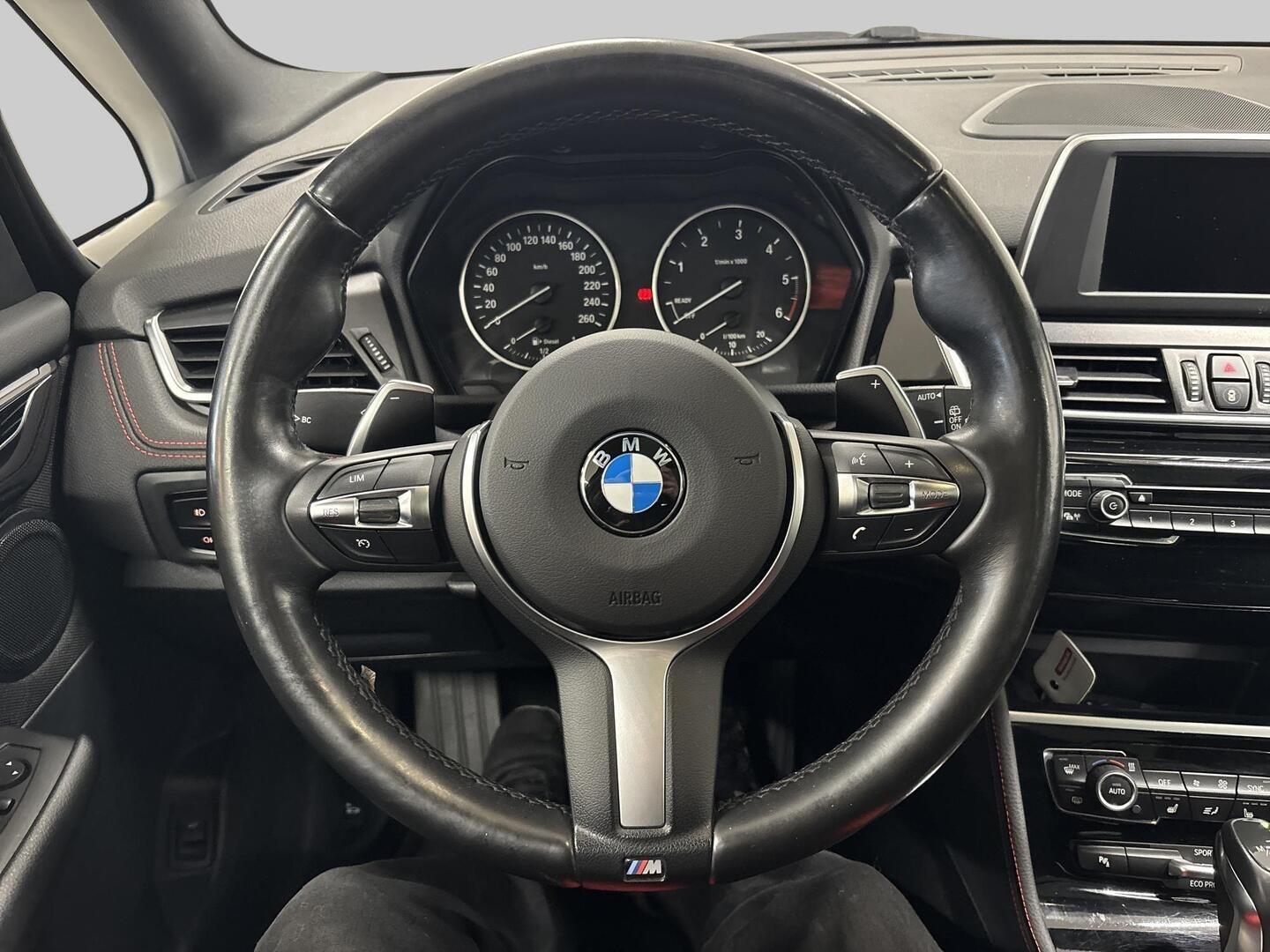 BMW 220 2016