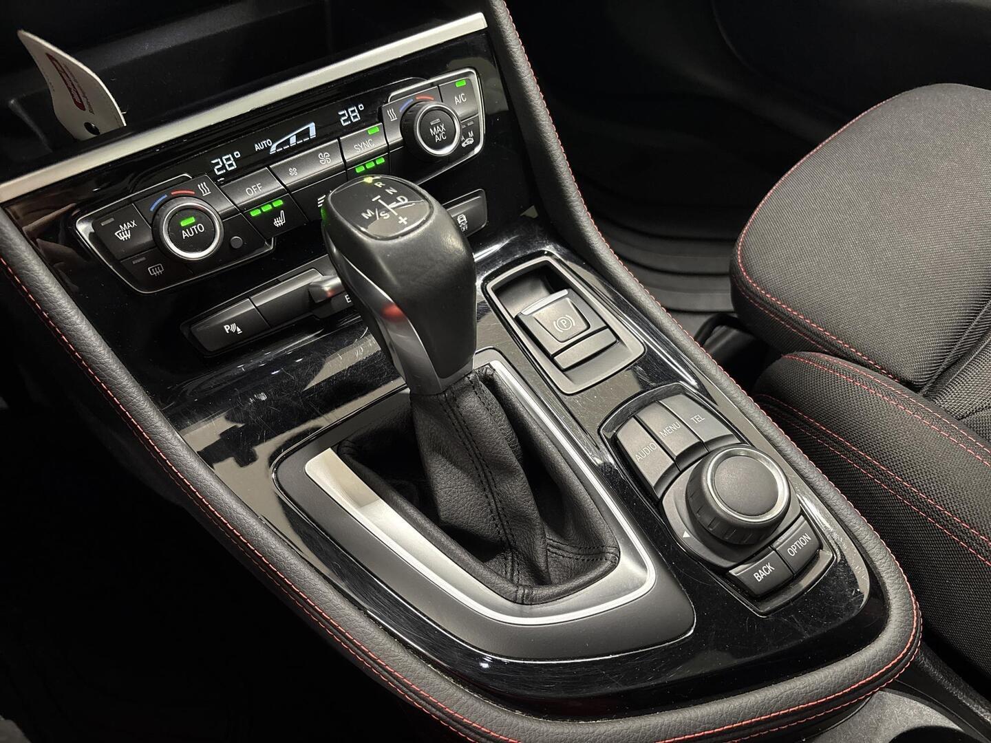 BMW 220 2016
