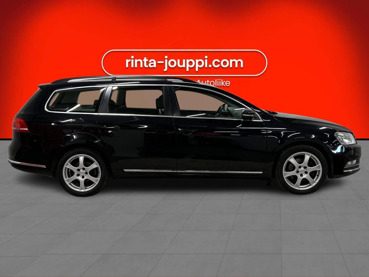 VOLKSWAGEN Passat 2012