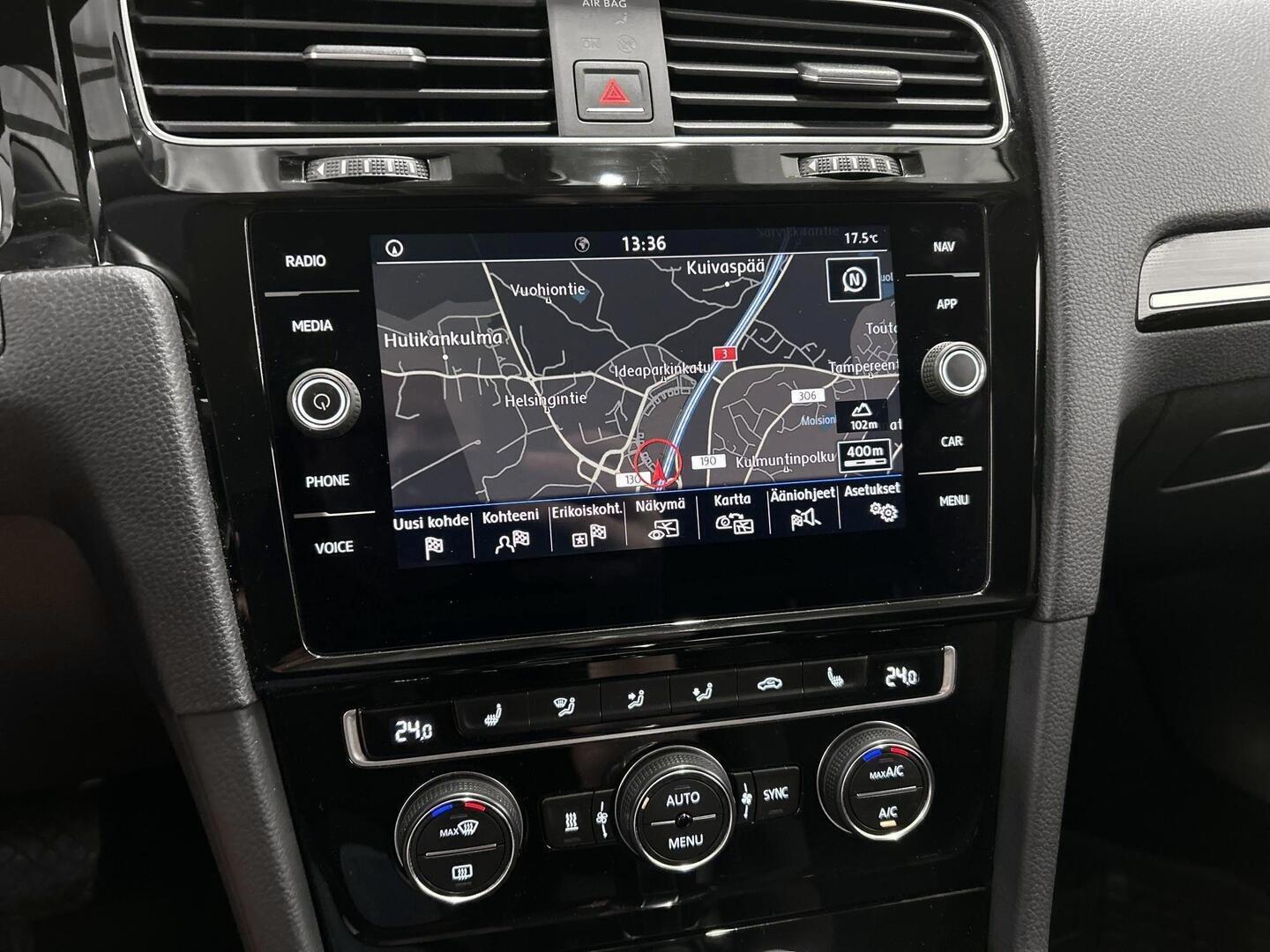 VOLKSWAGEN Golf 2018