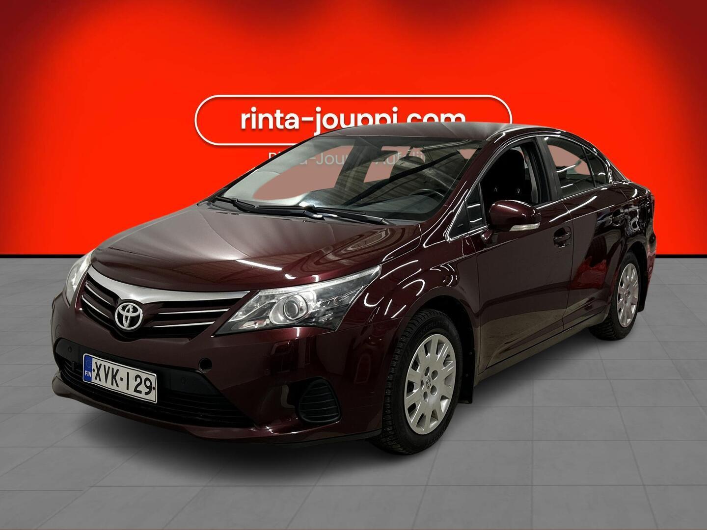 TOYOTA Avensis 2013