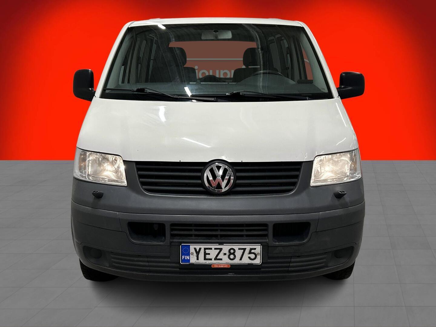 VOLKSWAGEN Transporter 2005