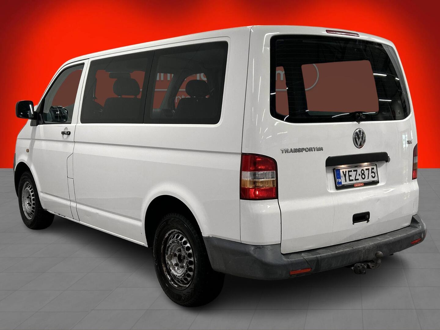 VOLKSWAGEN Transporter 2005