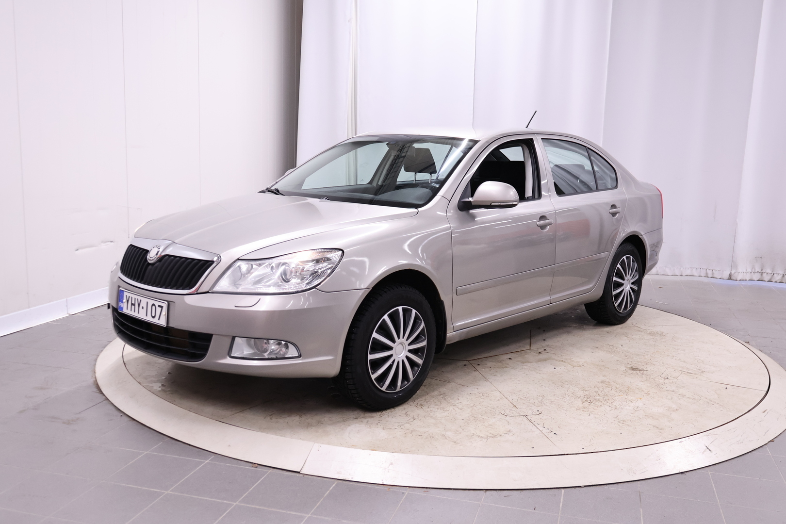 SKODA Octavia 2012