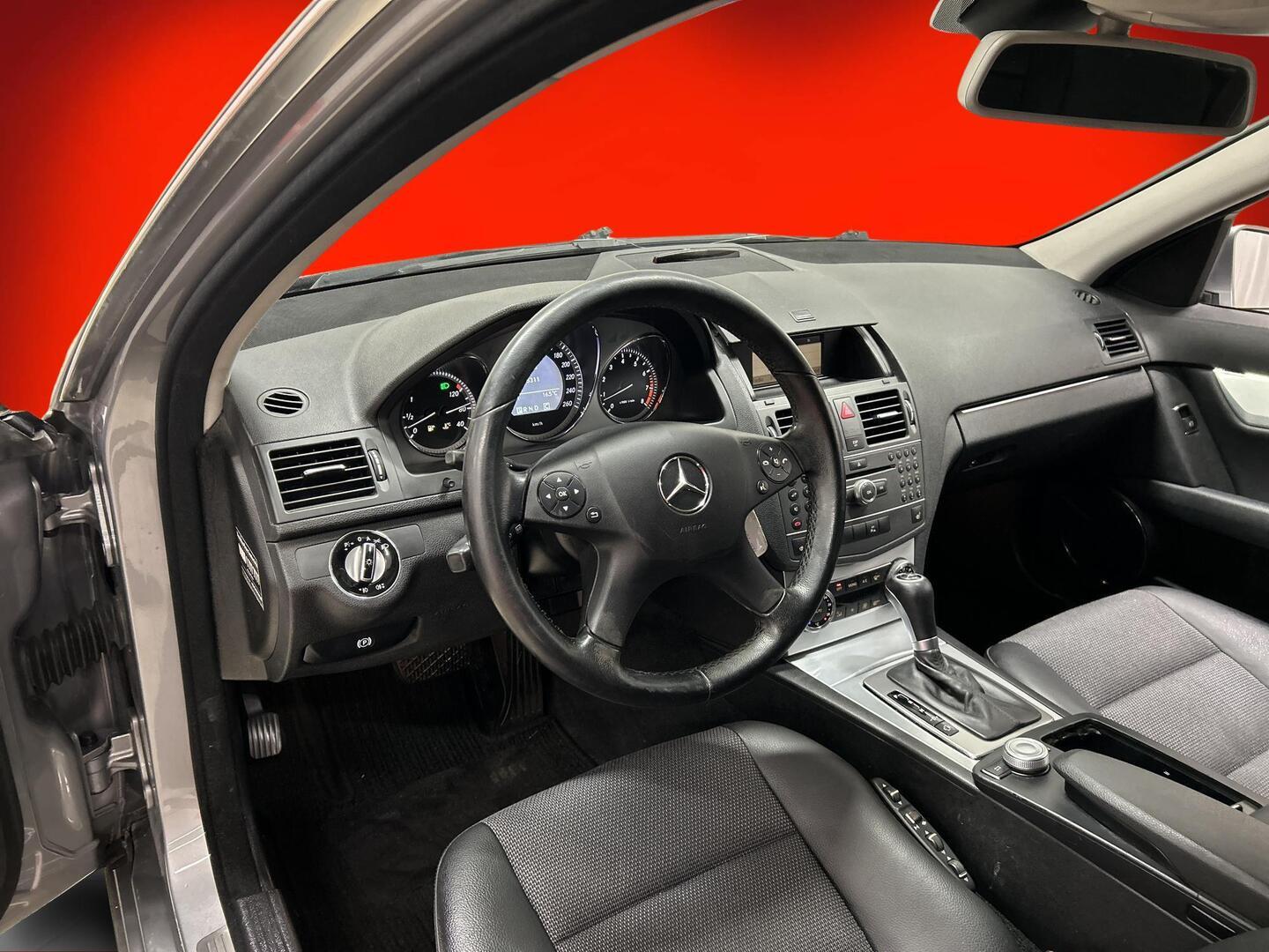 MERCEDES-BENZ C 2010