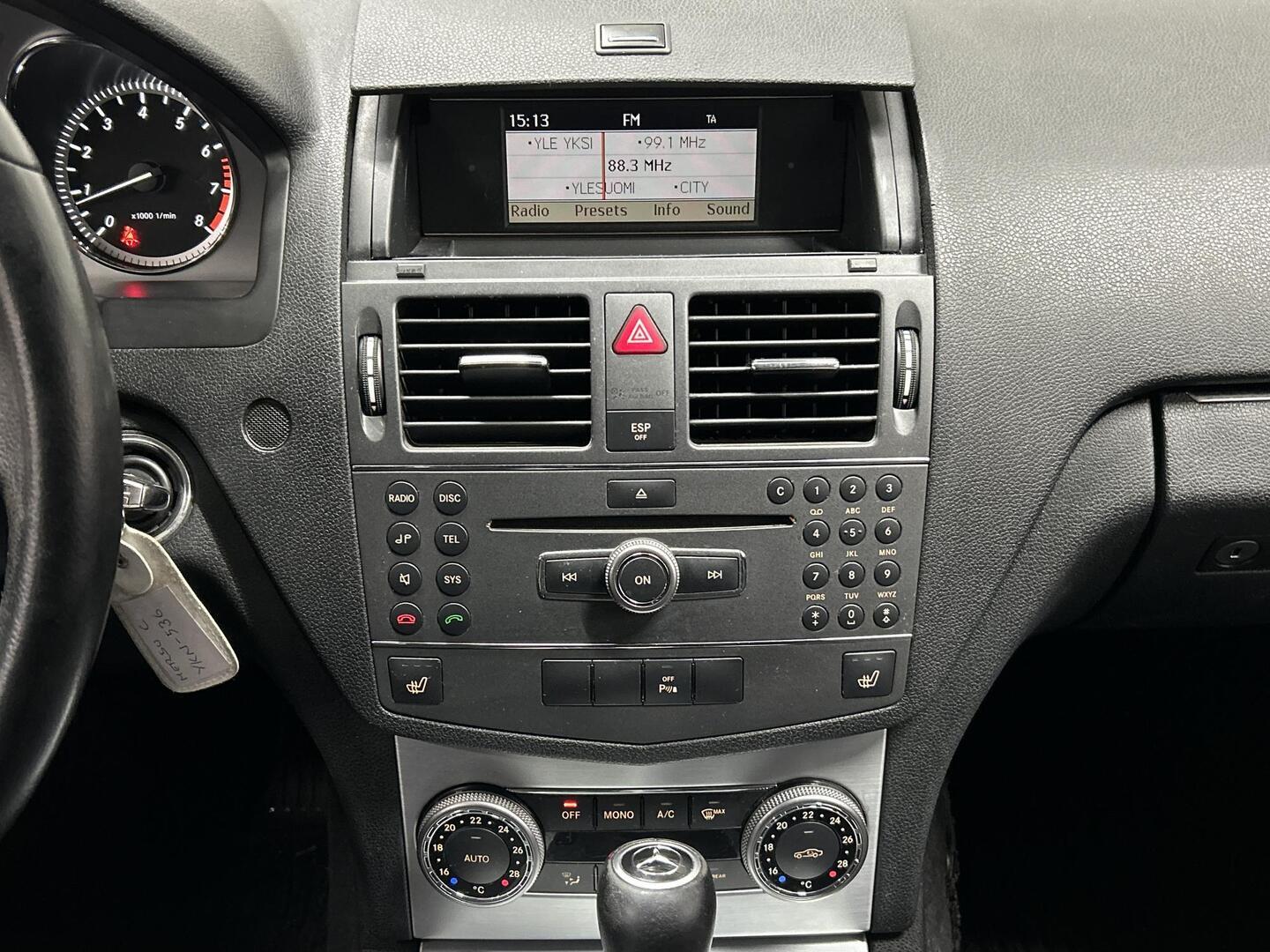 MERCEDES-BENZ C 2010