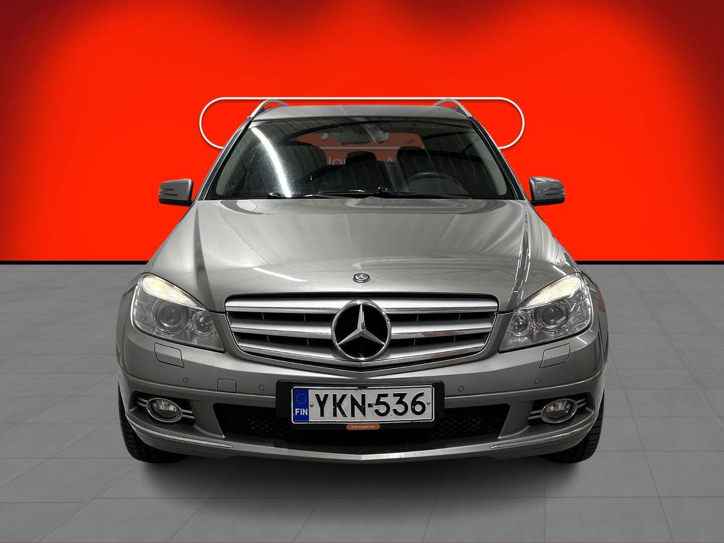 MERCEDES-BENZ C 2010