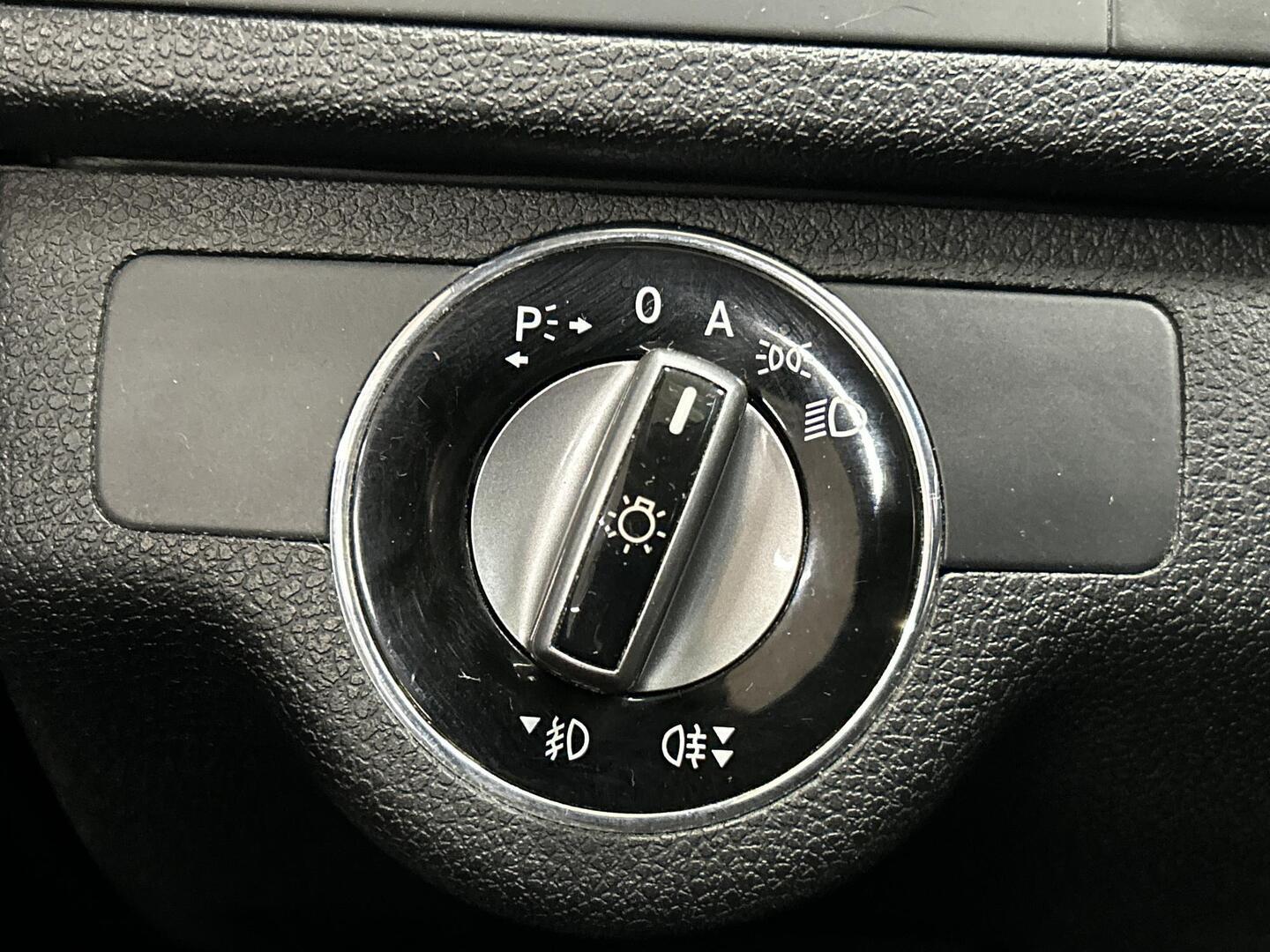 MERCEDES-BENZ C 2010