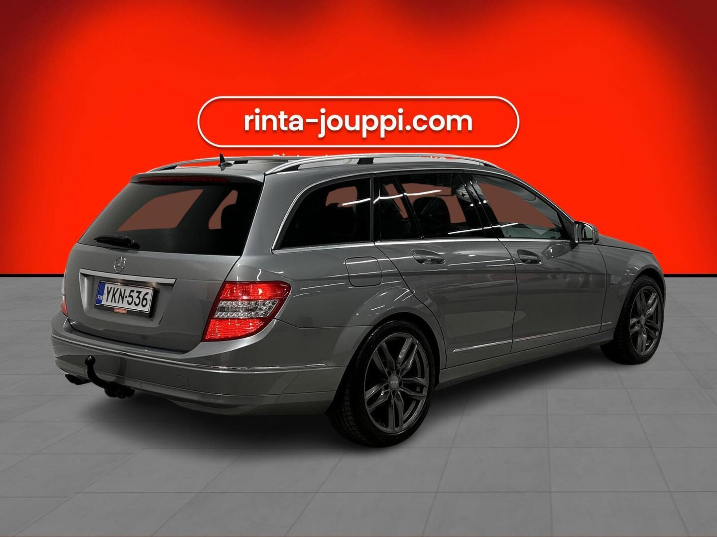 MERCEDES-BENZ C 2010