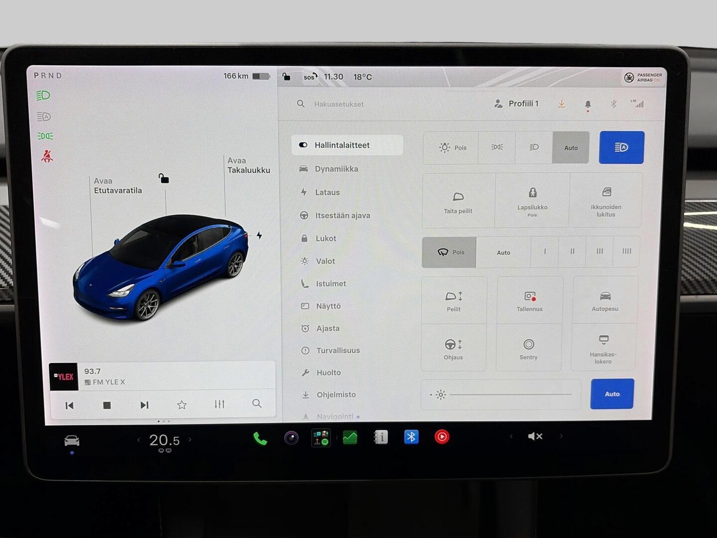 TESLA Model 3 2021