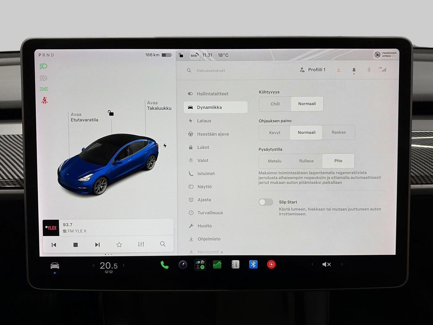 TESLA Model 3 2021