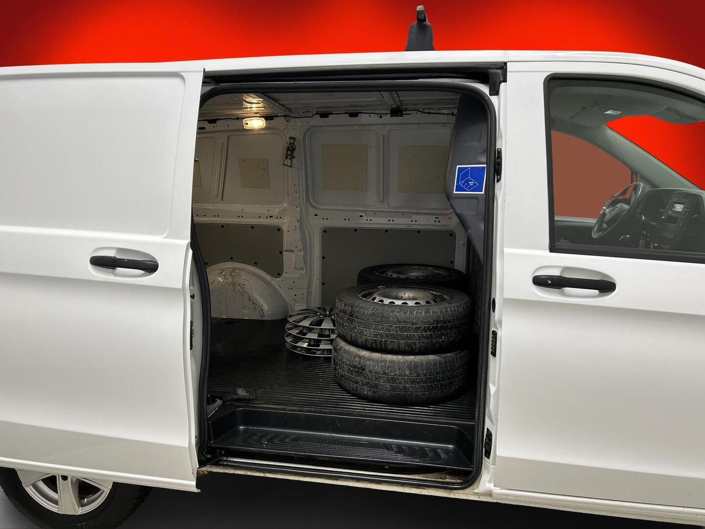 MERCEDES-BENZ Vito 2016