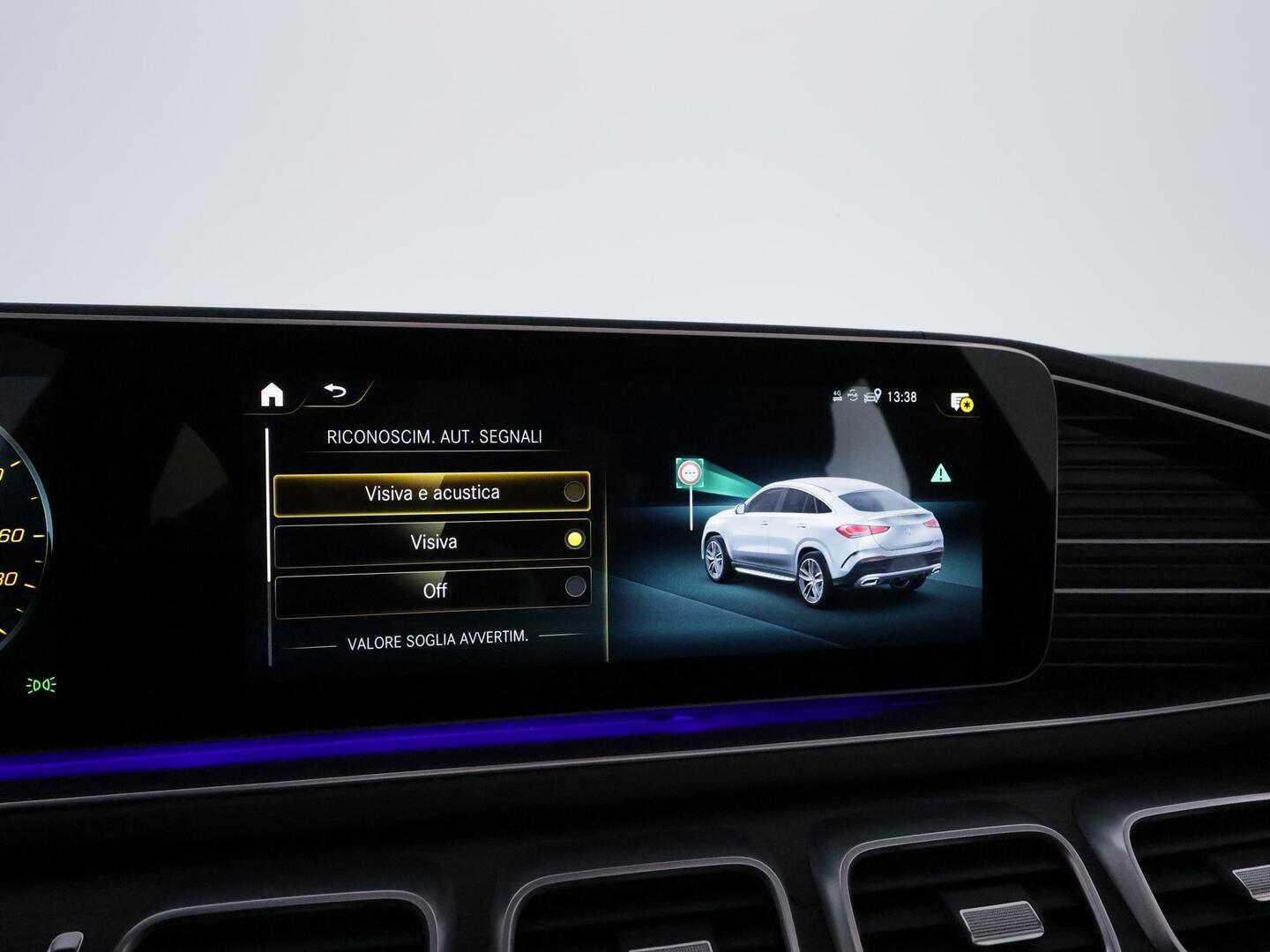 MERCEDES-BENZ GLE 2021
